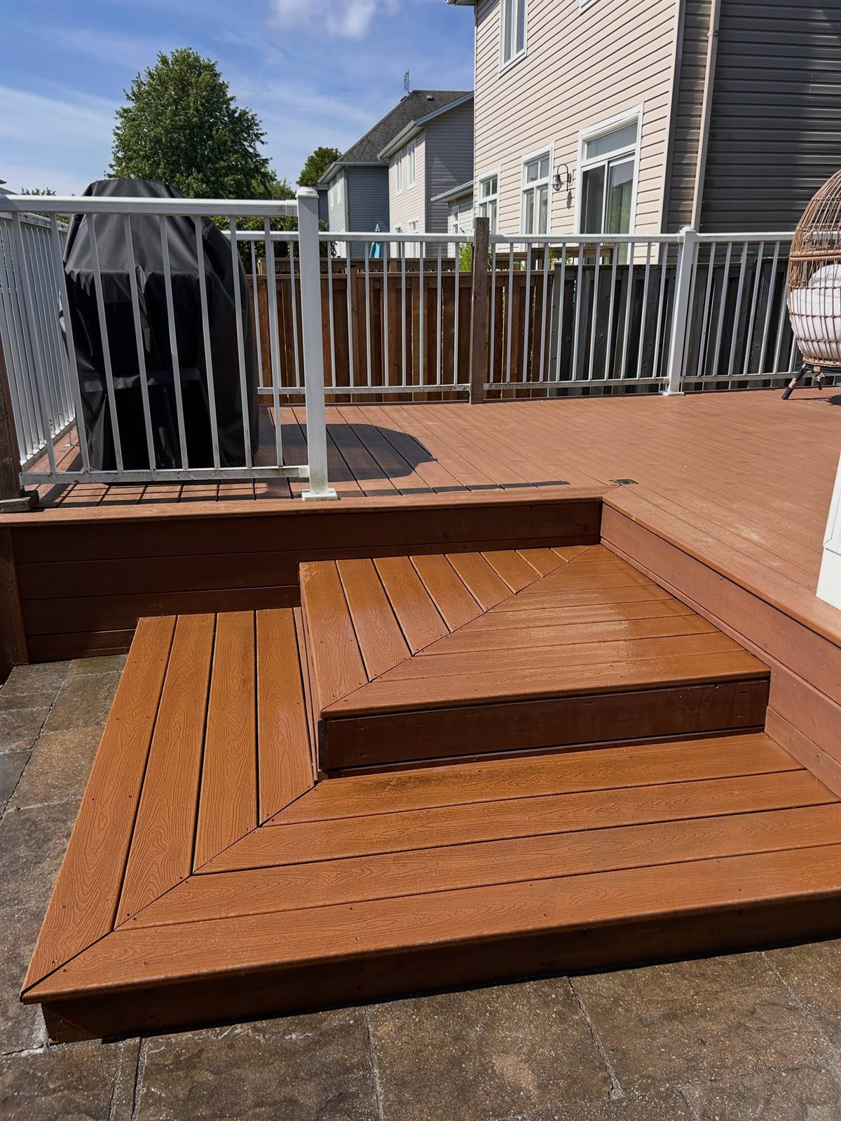 Low-maintenance deck built by Gonzo Construction in the Kingston area