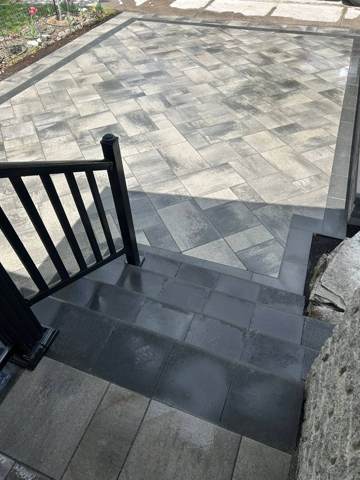 Interlock front entry steps installed by Gonzo Construction in the Kingston area